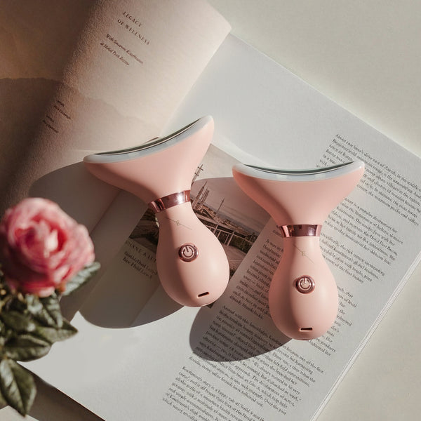 Neck & Jawline Definer LED anti-ageing system (Rose Gold)